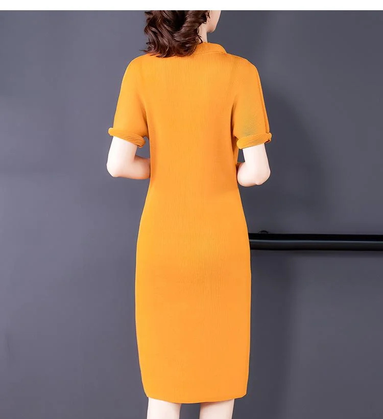 Elegant pleated mid-length dress