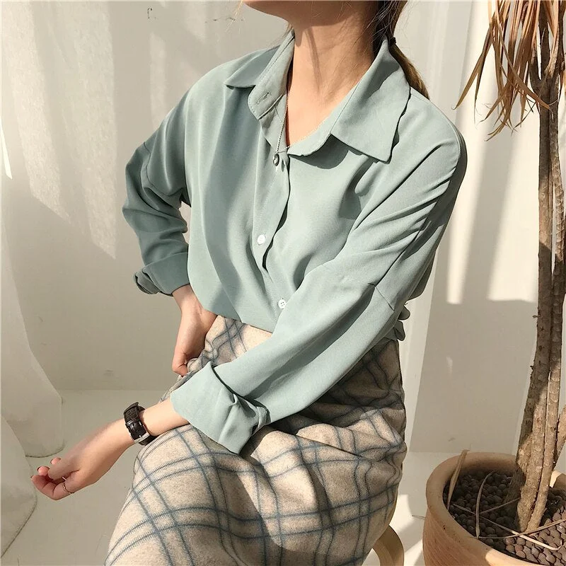 2020 New Arrival Women Oversized Chiffon Blouse Batwing Sleeve Button Up White Shirt Casual Office Lady Elegance Tops T05