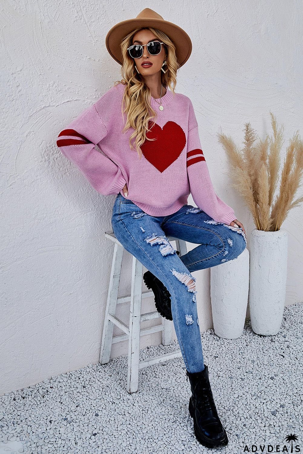 Heart Graphic Wide Sleeves Sweater