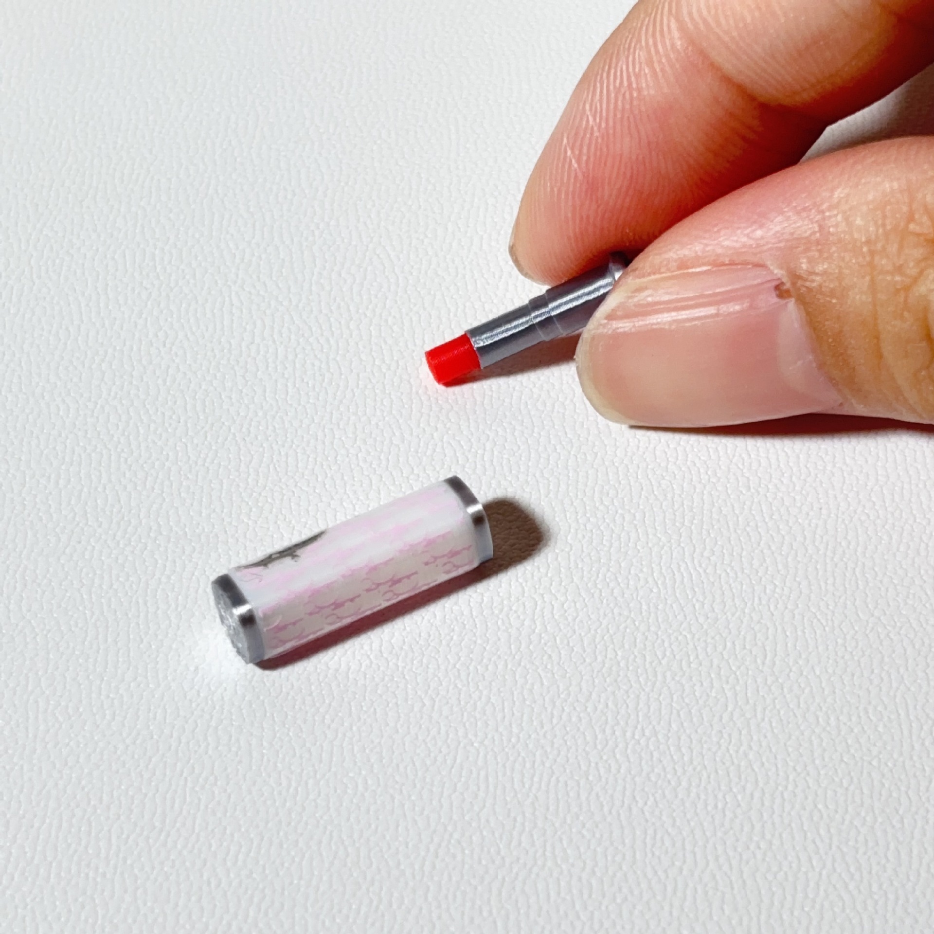 Mini Lipstick Resin Charm