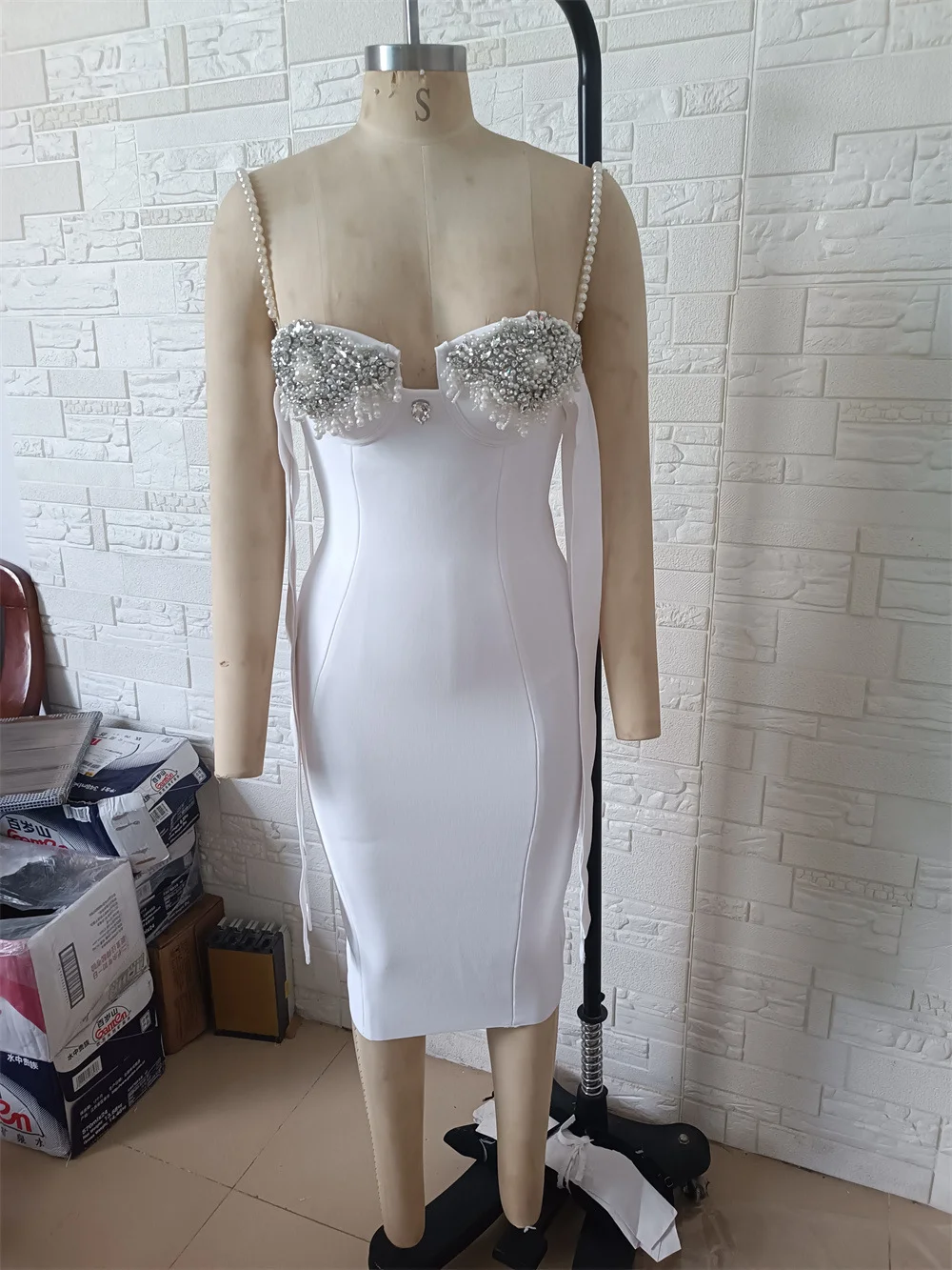 Brownm Hot Shiny Water Drill Nail Beaded Bow Tie Dress Exquisite Gorgeous Bandage Dress