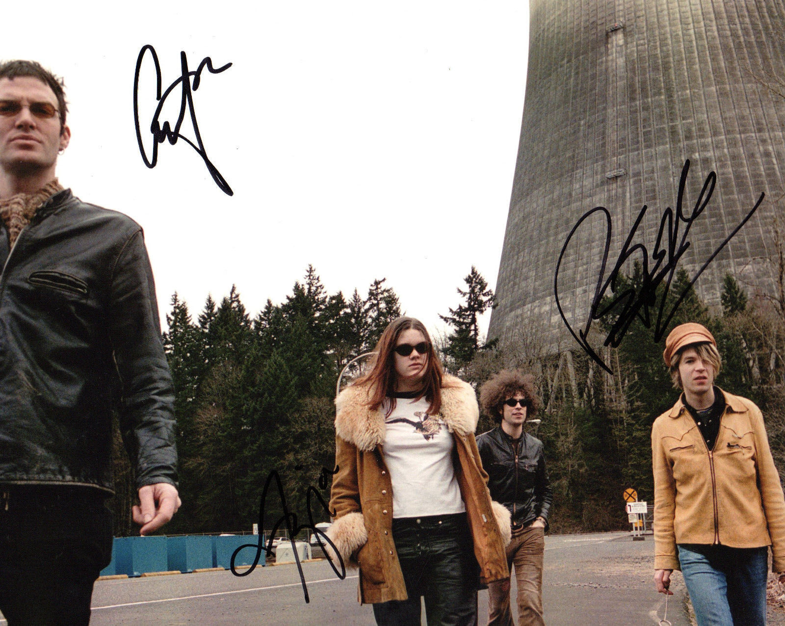 GFA American Rock Band * THE DANDY WARHOLS * Signed 8x10 Photo Poster painting PROOF AD1 COA