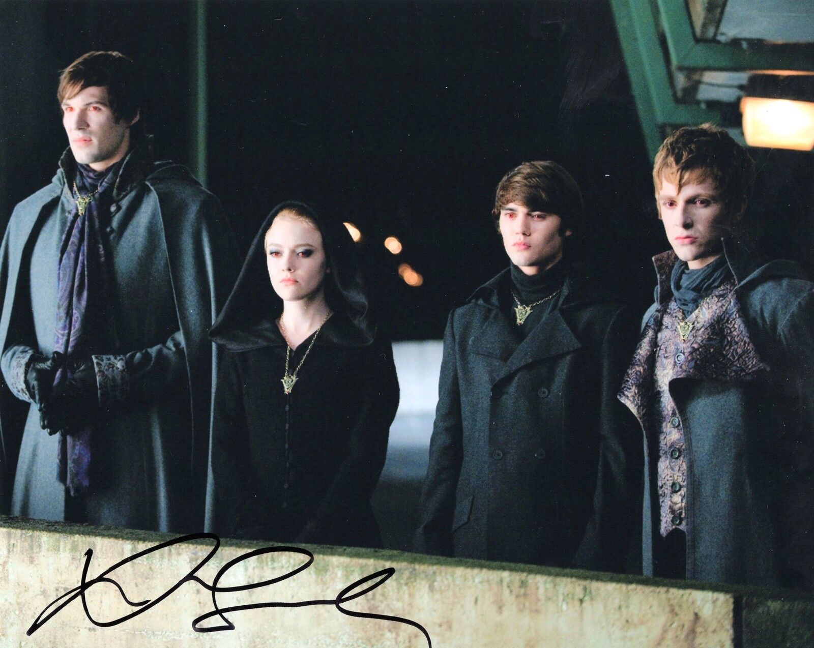 Xavier Samuel signed Twilight Breaking Dawn 8x10 Photo Poster painting w/COA Riley Biers #1