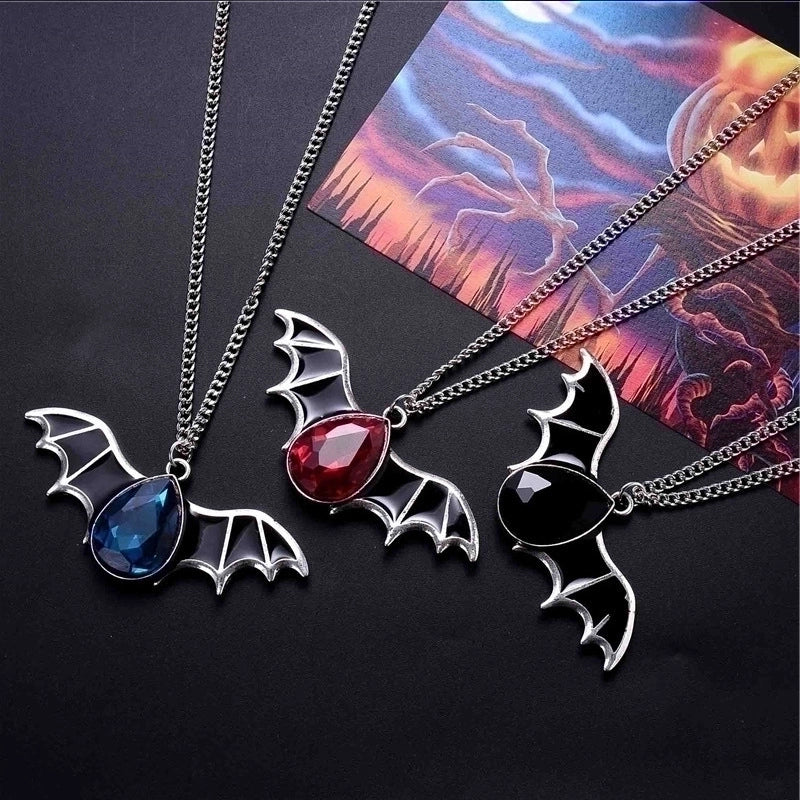 Gothic Bat Alloy Inlay Rhinestones Halloween Men’S Pendant Necklace