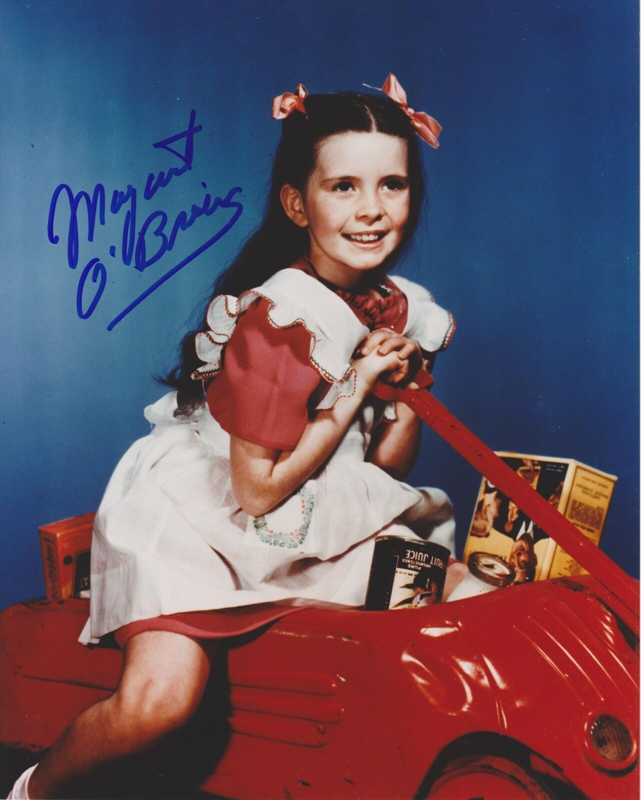 Margaret O'Brien Signed Photo Poster painting - Meet Me in St Louis Child Star! ICONIC!!! #2