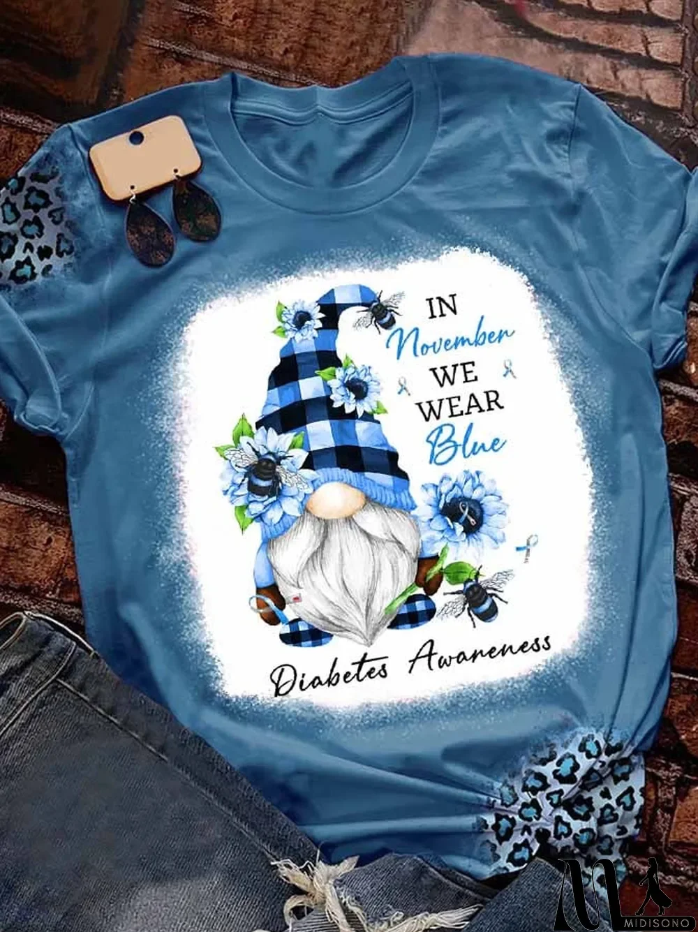 MidiSono - Diabetes Awarenes In November We Wear Blue Gnome Sunflower Print T-Shirt