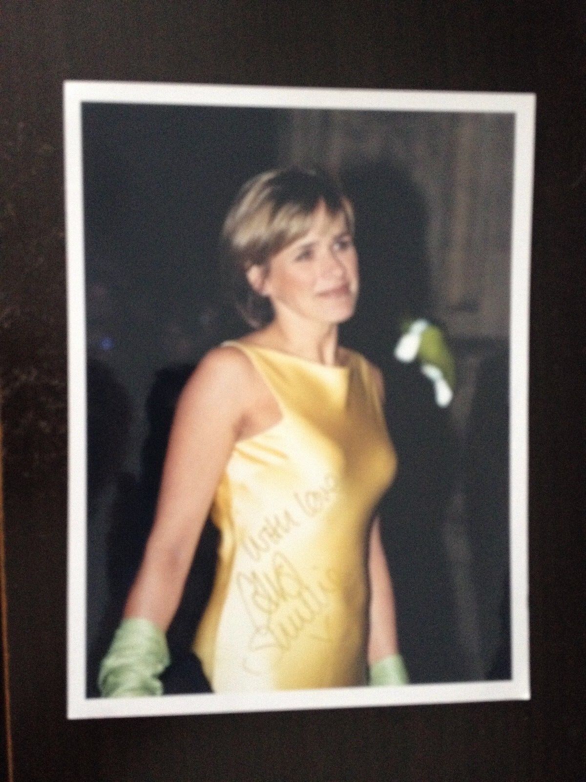 CAROL SMILLIE - POPULAR TV PRESENTER - EXCELLENT SIGNED COLOUR Photo Poster paintingGRAPH