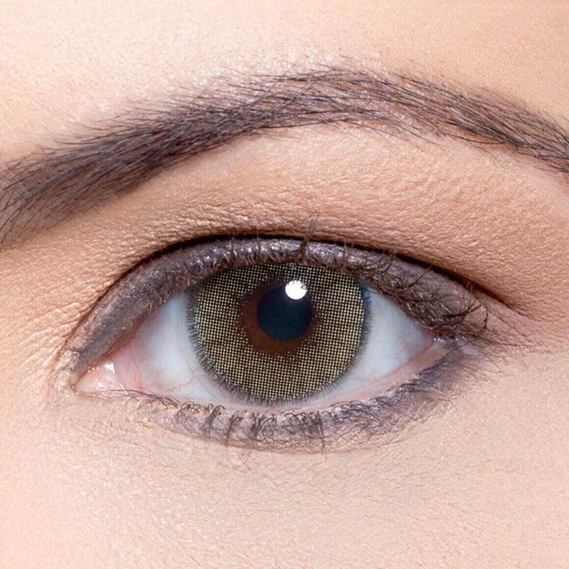 Natural Ambar Yearly Contact Lenses Brown Color
