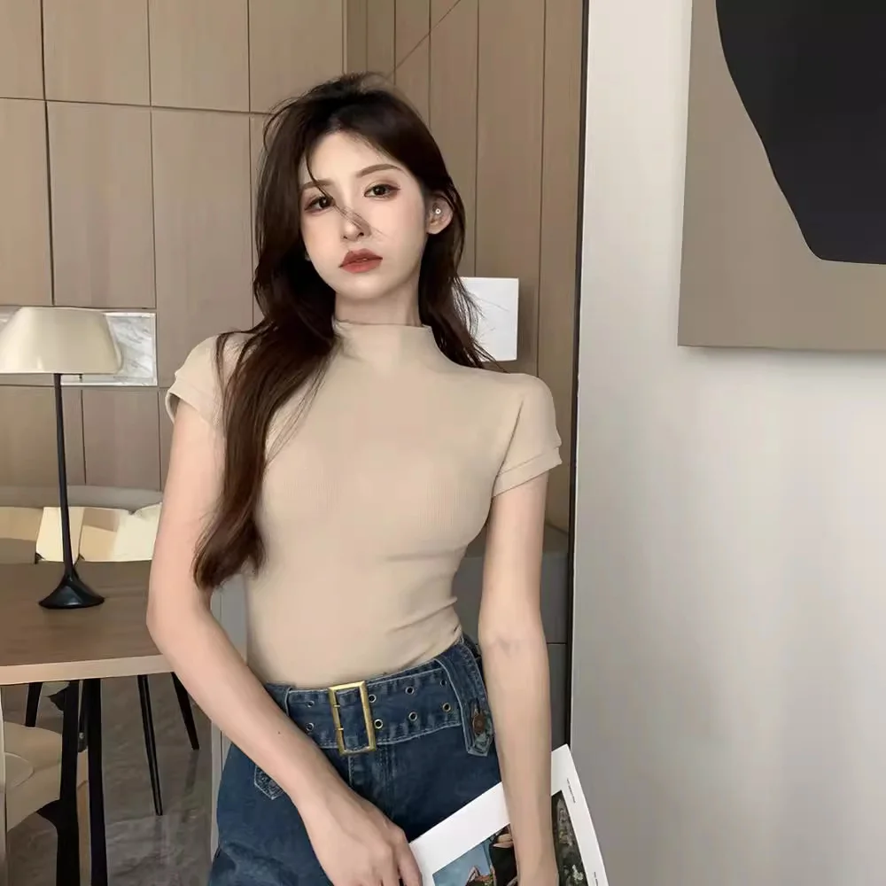 Uveng Uveng Desire Wind Half High Turtleneck Short-Sleeved T-Shirt Female 2024 Summer Slim Show Thin Bottom Shirt With Student Jacket Ins Tide