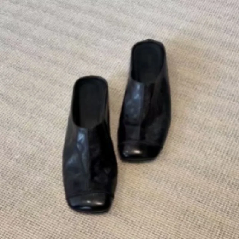 Women's Retro Square Toe Anti Slip Light Flat Slippers Sandals