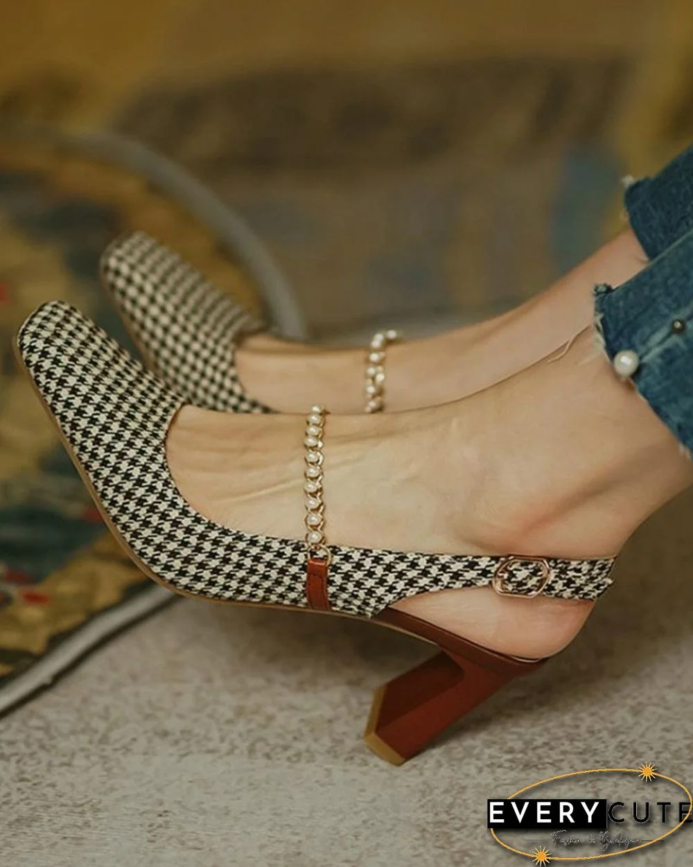 Square-toe Houndstooth Print Splicing Chain High Heels
