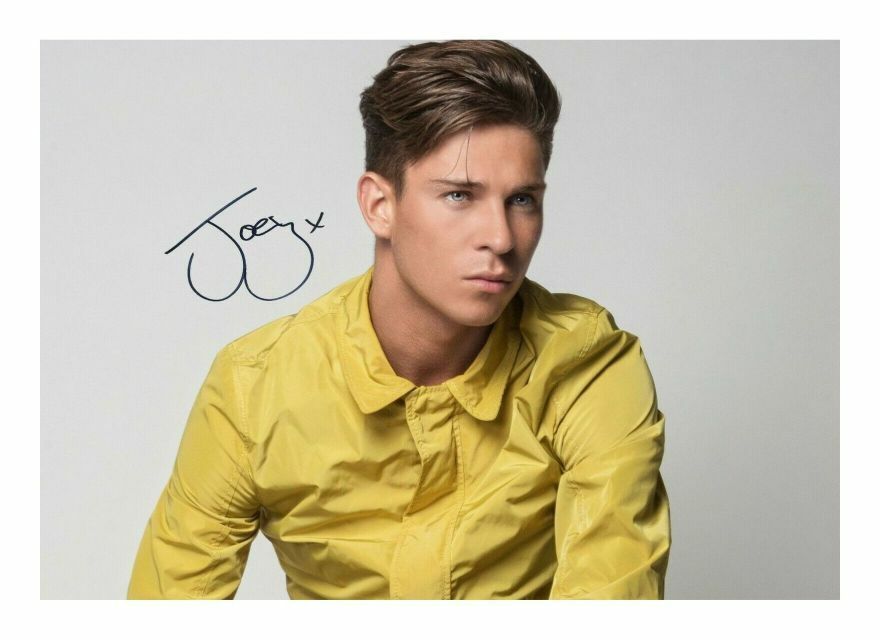 JOEY ESSEX AUTOGRAPH SIGNED PP Photo Poster painting POSTER