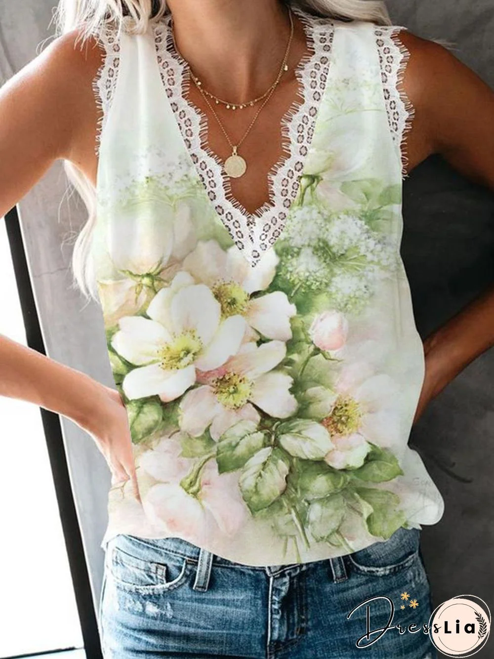 V Neck Sleeveless Vintage T-shirt