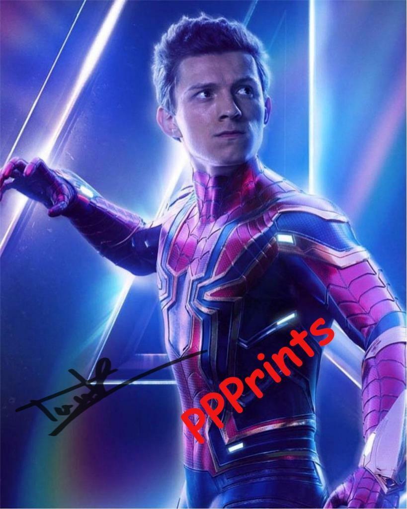 TOM HOLLAND SPIDERMAN INFINITY WARS SIGNED AUTOGRAPHED 10X 8