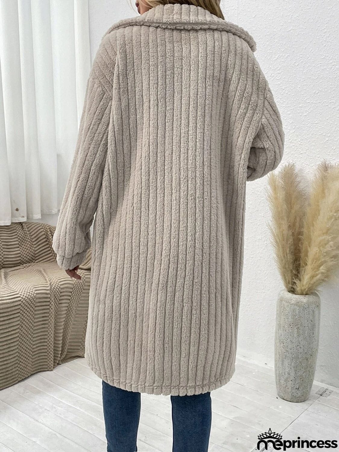 Collared Neck Drop Shoulder Coat