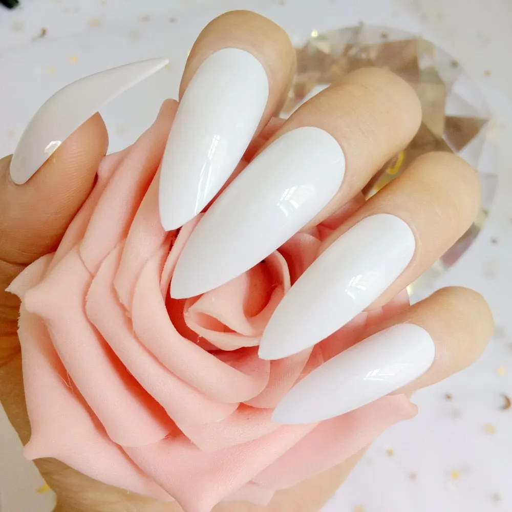 24Pcs Wine Red Artificial False Nails Blooming Gradient Short Stiletto Fake Nails With Design Glitter Gold DIY Manicure Tools-Nail Inspo