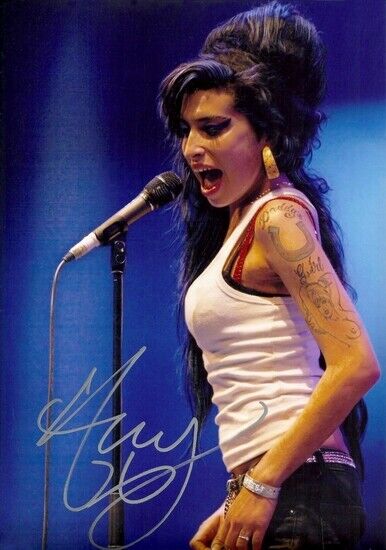 Amy Winehouse - SIGNED AUTOGRAPHED Photo Poster painting POSTER -  POSTAGE