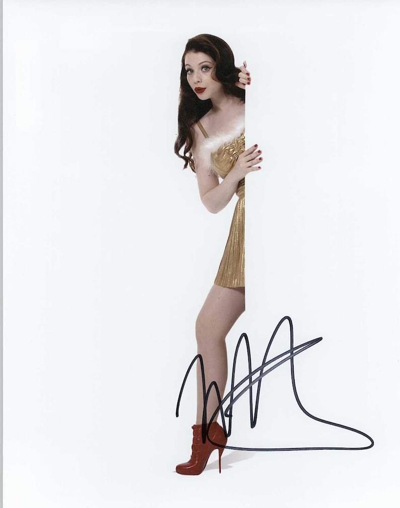 Michelle Trachtenberg Signed Autographed Glossy 8x10 Photo Poster painting - COA Matching Holograms