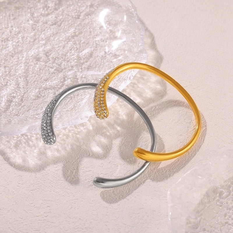 Minimalist Round 304 Stainless Steel Rhinestone 18K Gold Plated Rhinestones Bangle In Bulk