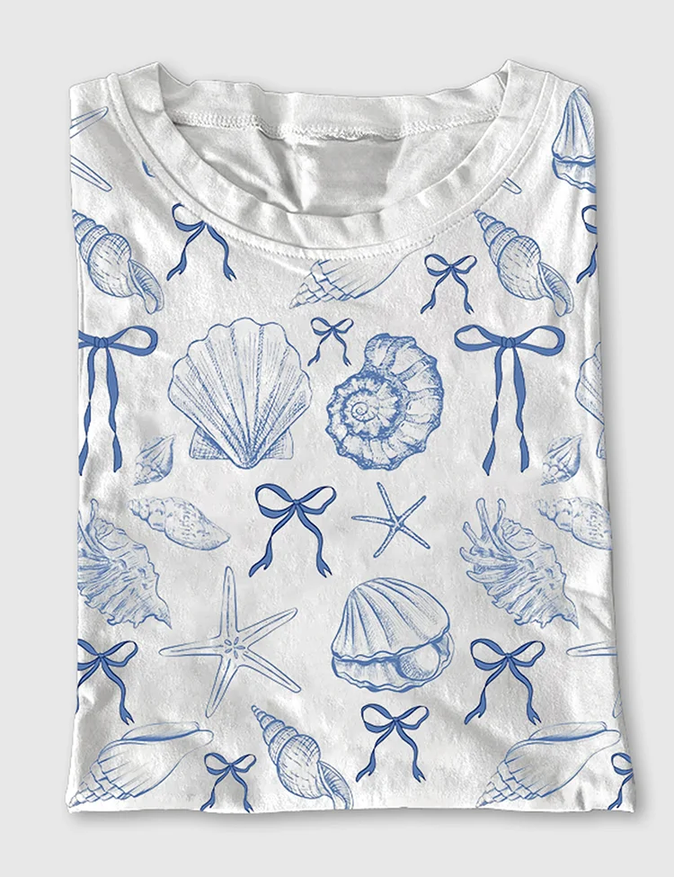 Women&rsquo;s Coquette Seashell Beach Coastal Summer Vibes Print Short Sleeve T-Shirt