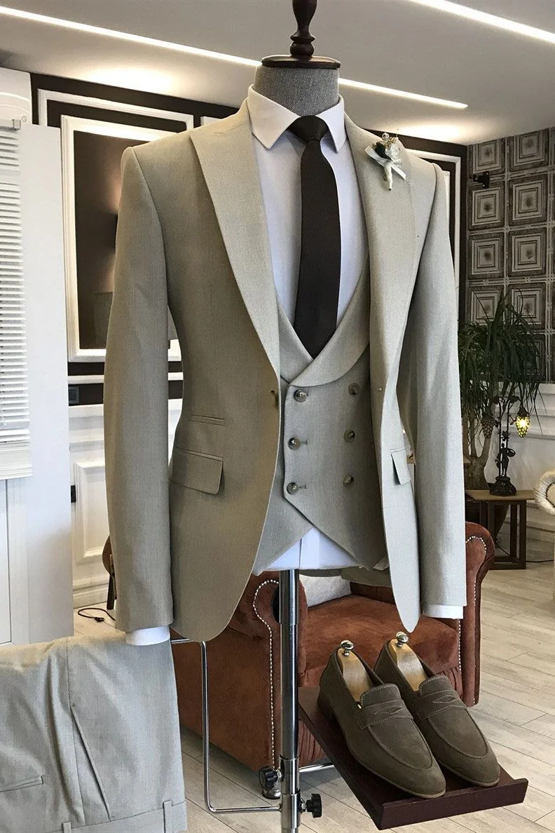 Three Pieces Light Brown Wedding Suit For Groom With Double Breasted Gentle