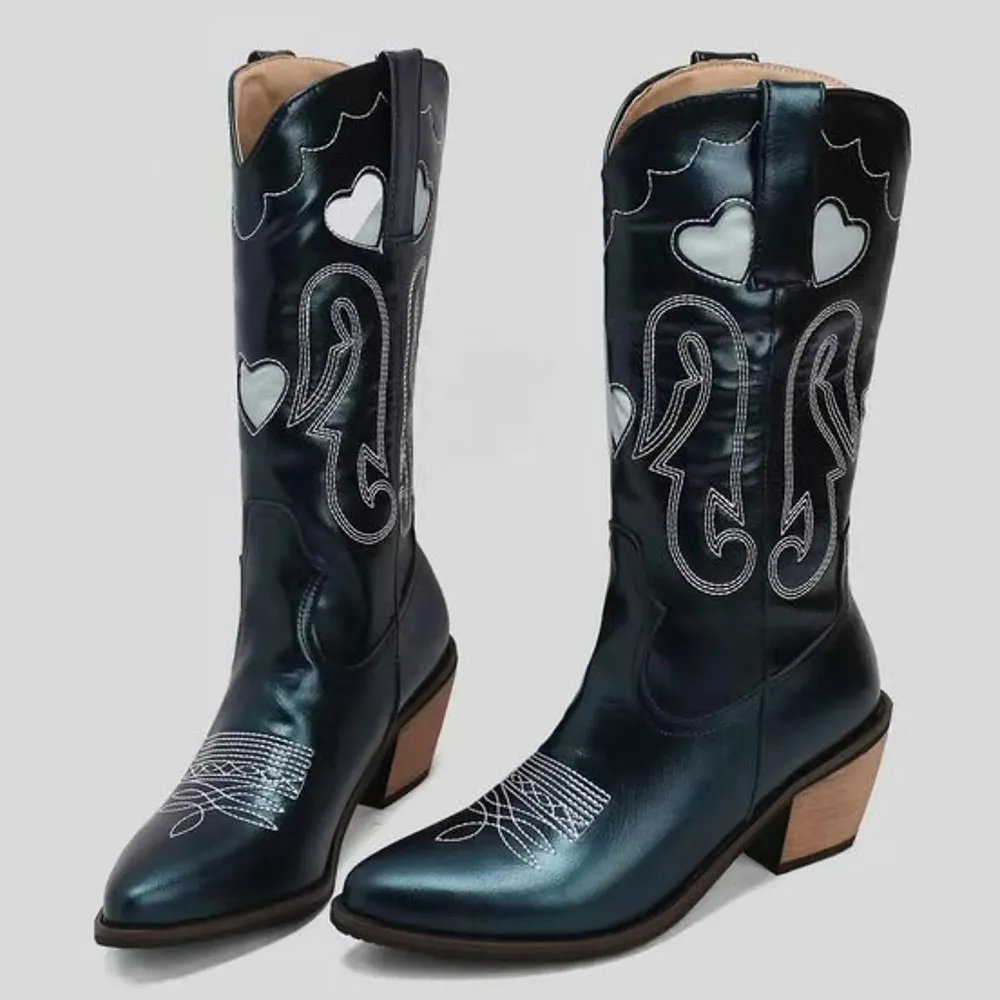 Green Snip Toe Mid Calf Embroidered Pull On Women's Western Boots