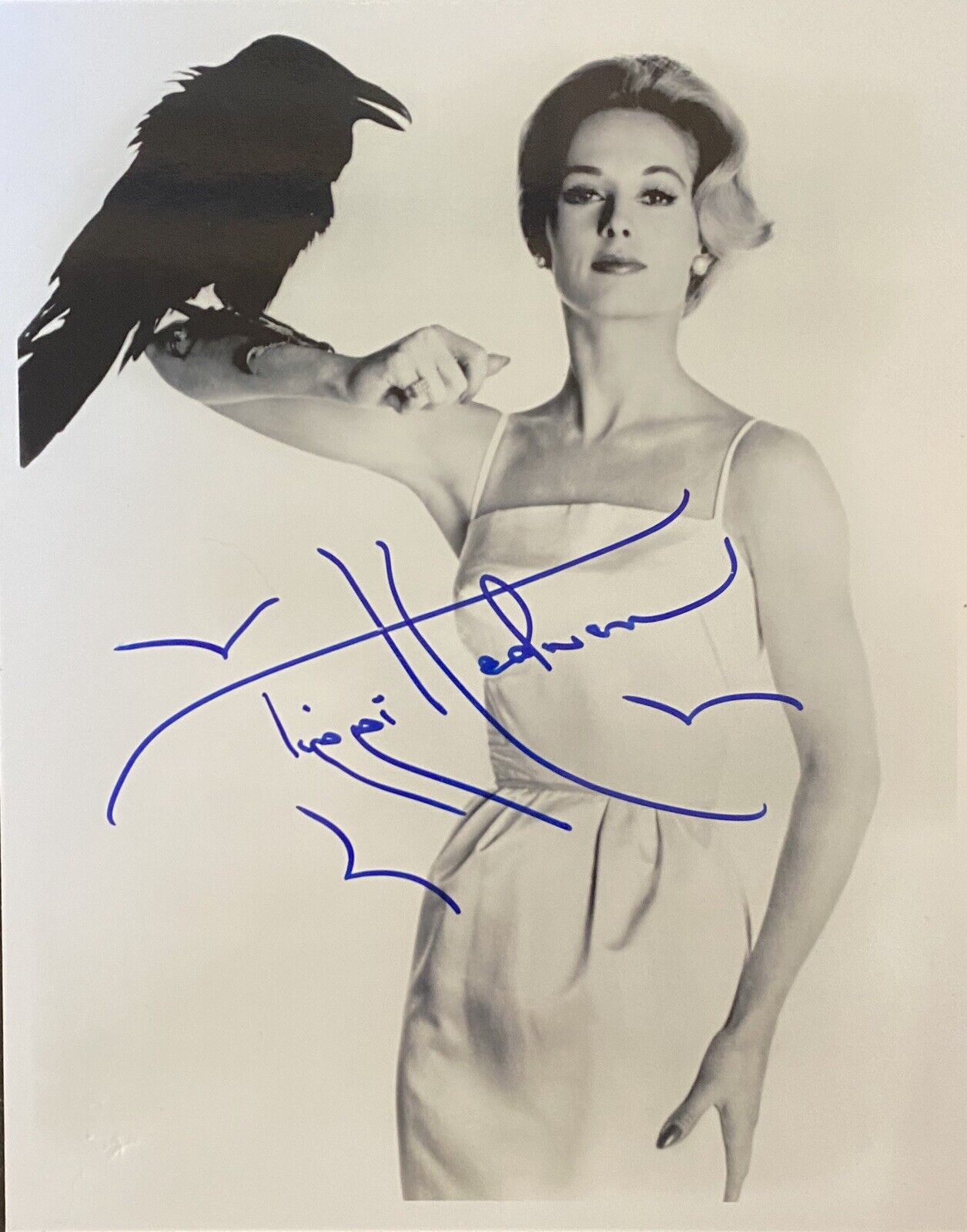 Tippi Hedren The Birds Signed Autographed 8x10 Photo Poster painting Beckett Authenticated