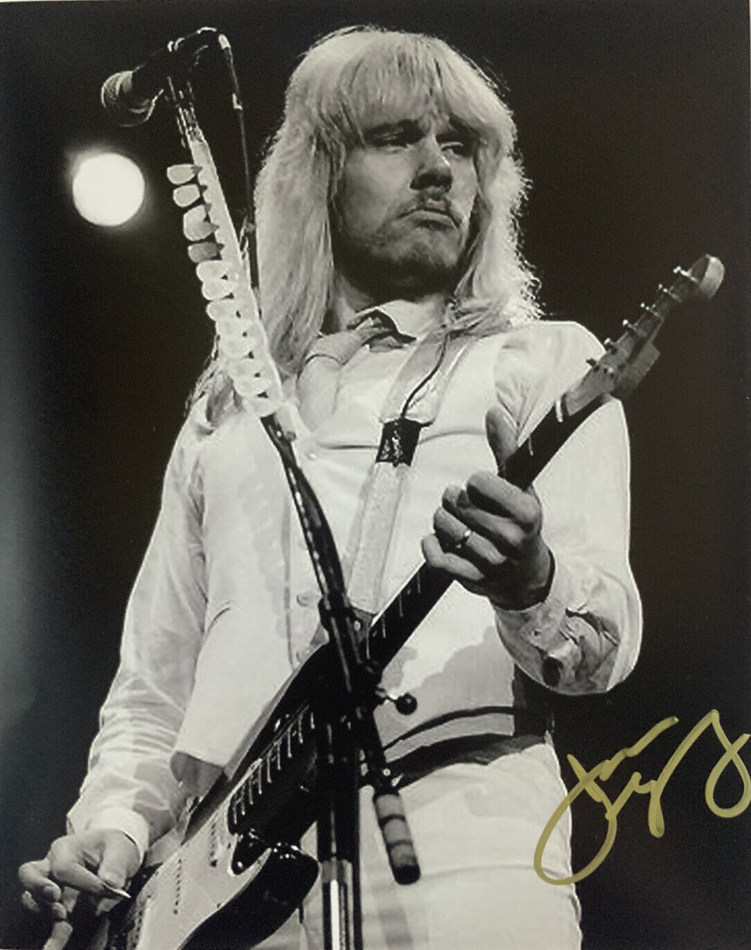 JAMES YOUNG HAND SIGNED 8x10 Photo Poster painting STYX ORIGINAL GUITARIST AUTOGRAPH COA