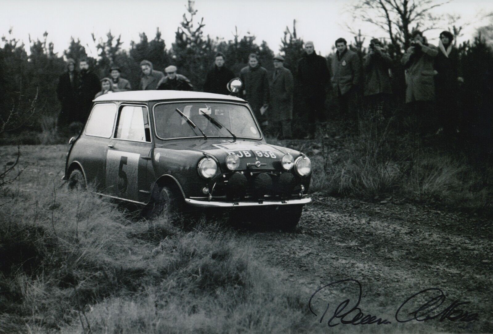 Rauno Aaltonen Hand Signed 12x8 Photo Poster painting - Rally Autograph 18.