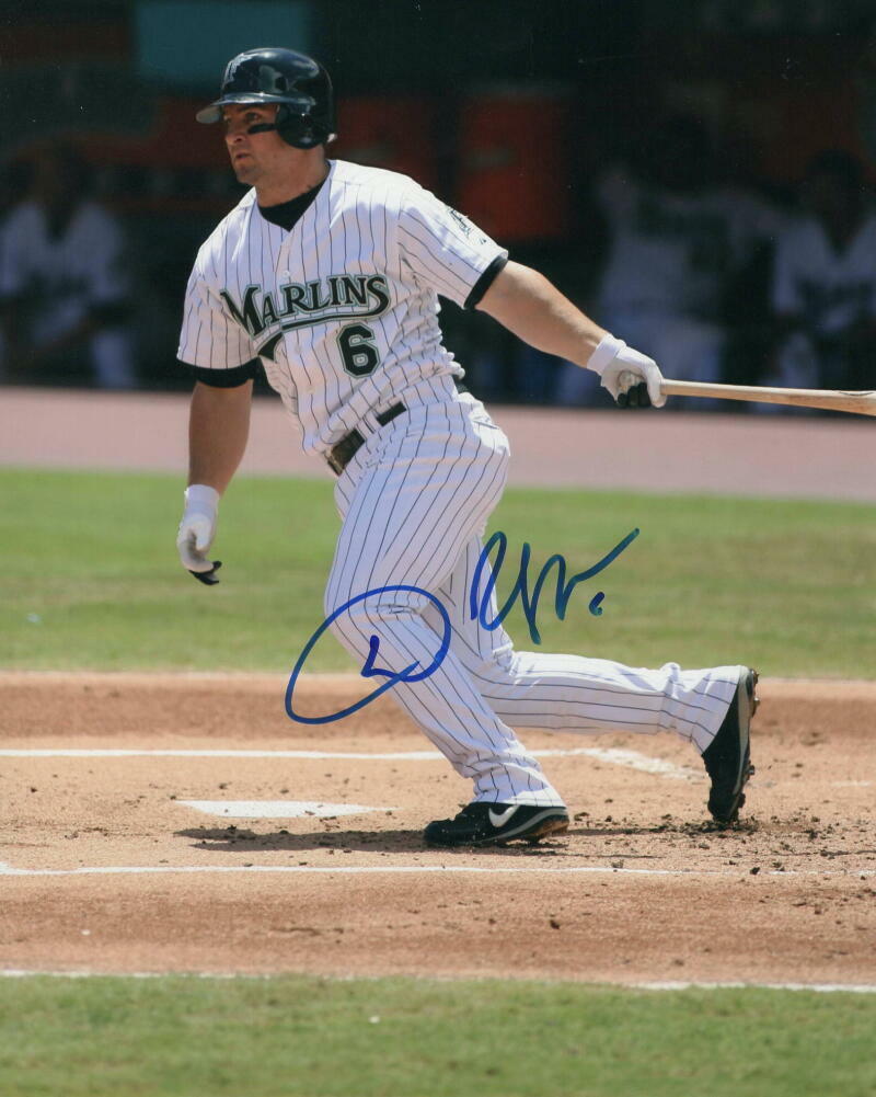 DAN UGGLA SIGNED AUTOGRAPH 8x10 Photo Poster painting - FLORIDA MARLINS, ATLANTA BRAVES ALL-STAR