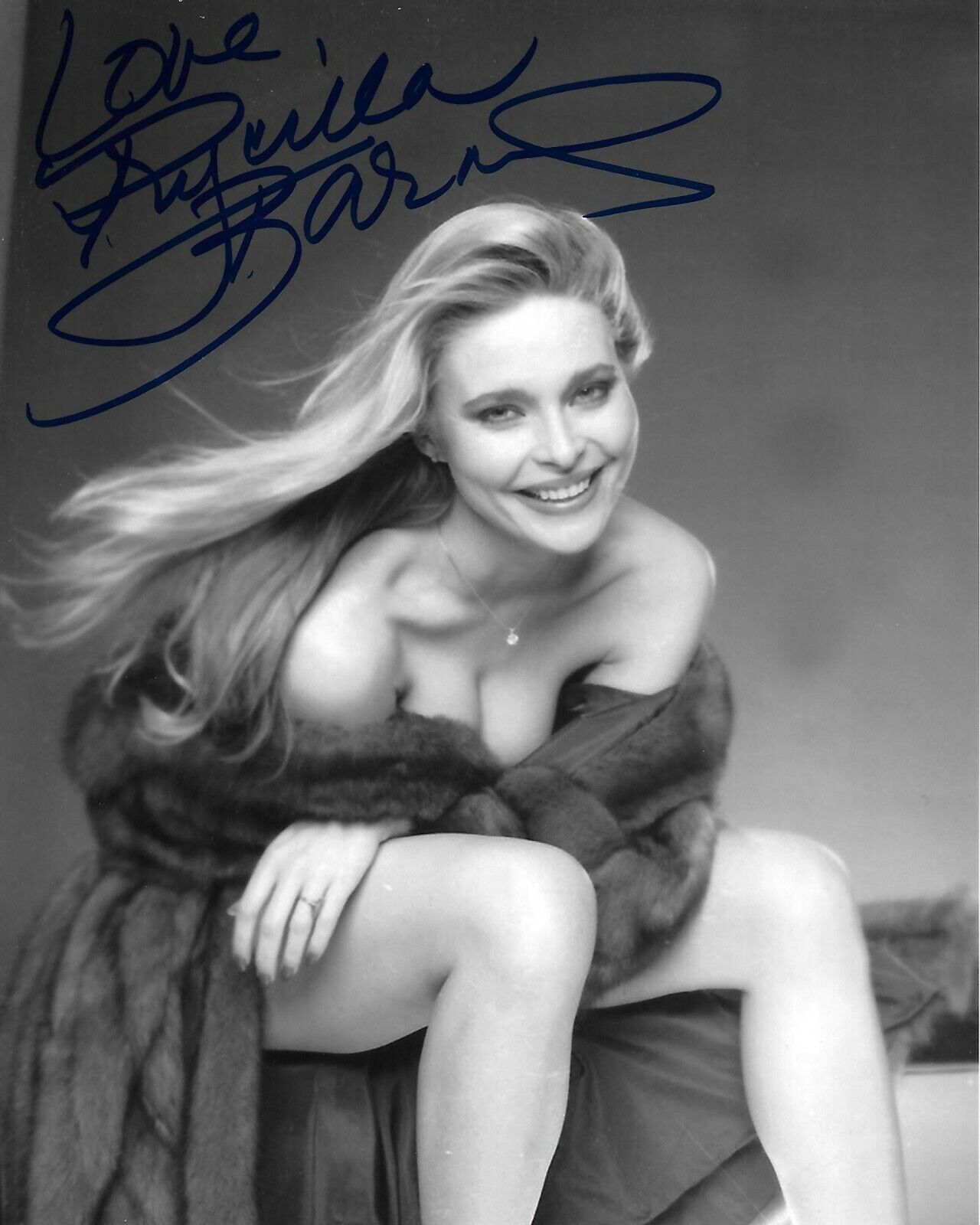 Priscilla Barnes Signed 8x10 Photo Poster painting - Terri Alden on Three's Company - SEXY!! #28