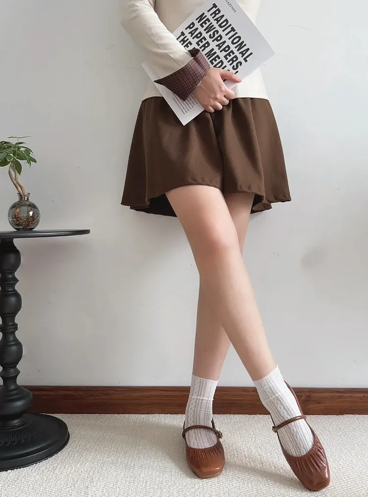 Brown square-toe Mary Jane shoes