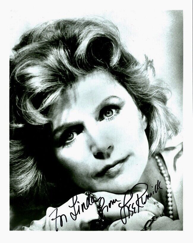 Beautiful LEE REMICK Signed Photo Poster painting