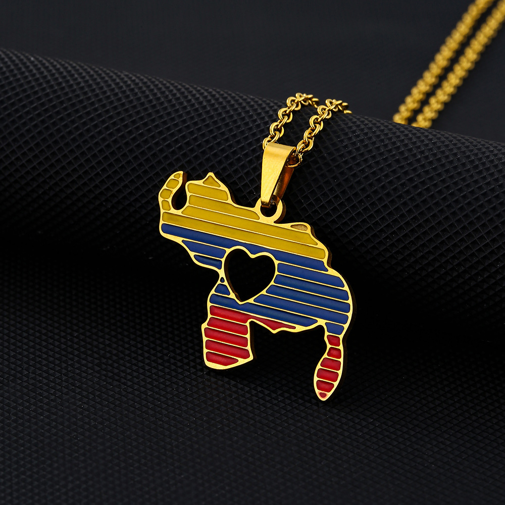 Venezuelan Heart Pendant Necklace artswardrobe