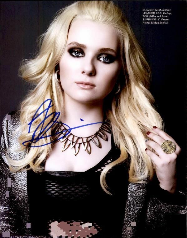 Abigail Breslin authentic signed celebrity 8x10 Photo Poster painting W/Cert Autographed 2616c