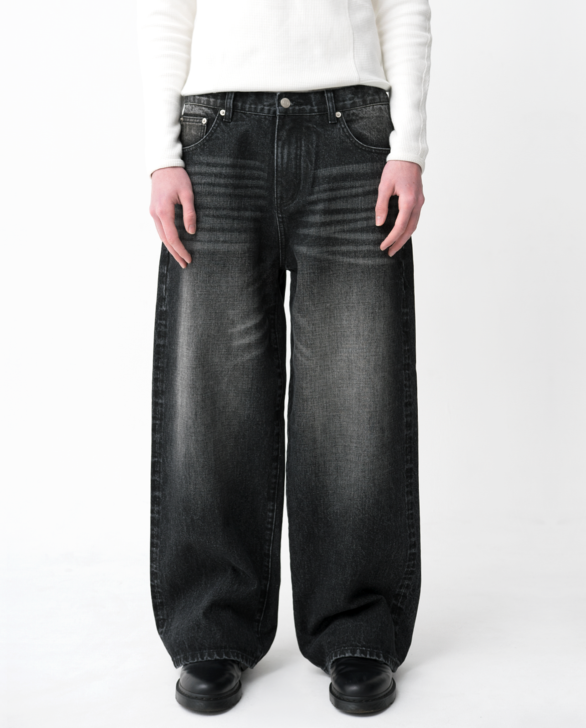 FUKA Selvedge Loose Fit Jeans - Washed Black