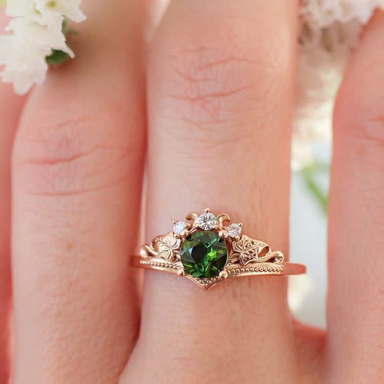 Olivenorma Alexandrite Emerald Natural Crystal Ring