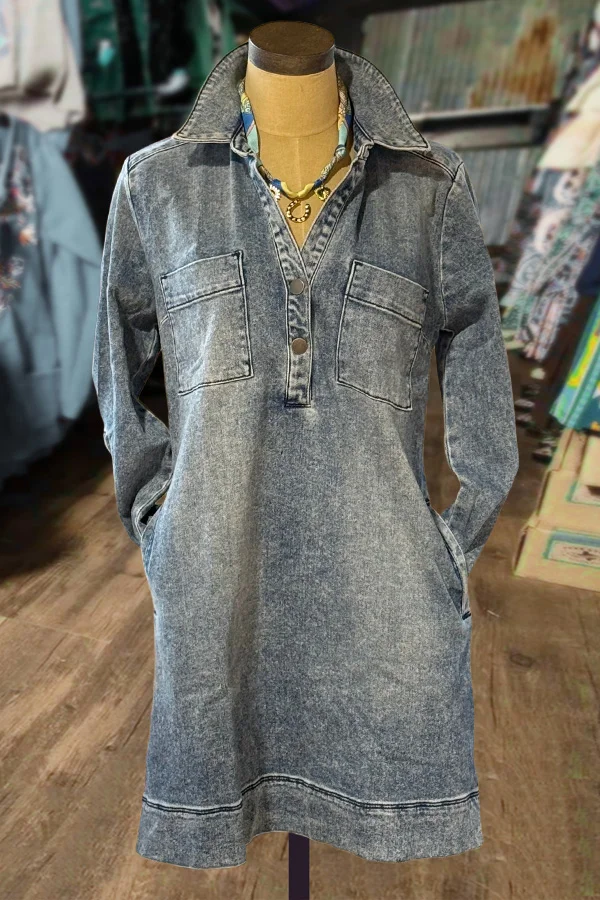 Casual Front Pocket Denim Dress