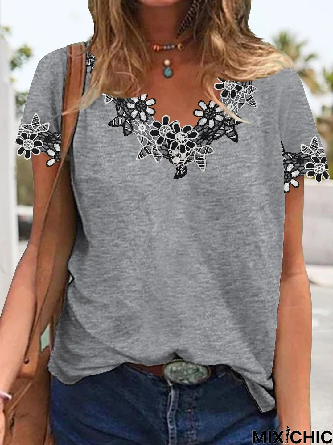 Plain simple flower lace top T-shirt