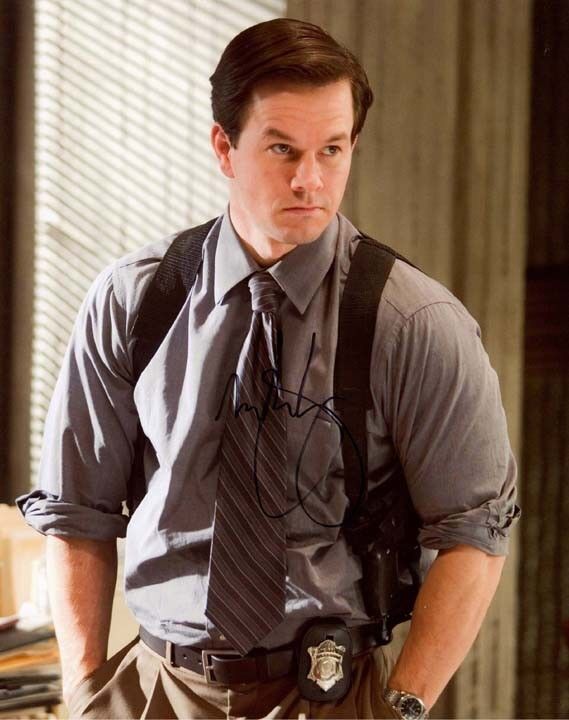 MARK WAHLBERG signed autographed THE DEPARTED DIGNAM 11x14 Photo Poster painting