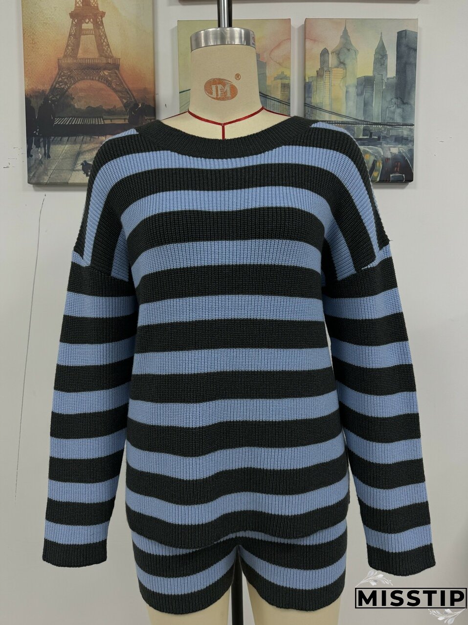 Women Stripe Patchwork Round Neck Casual Knitting Sweater and Shorts Two-piece Set