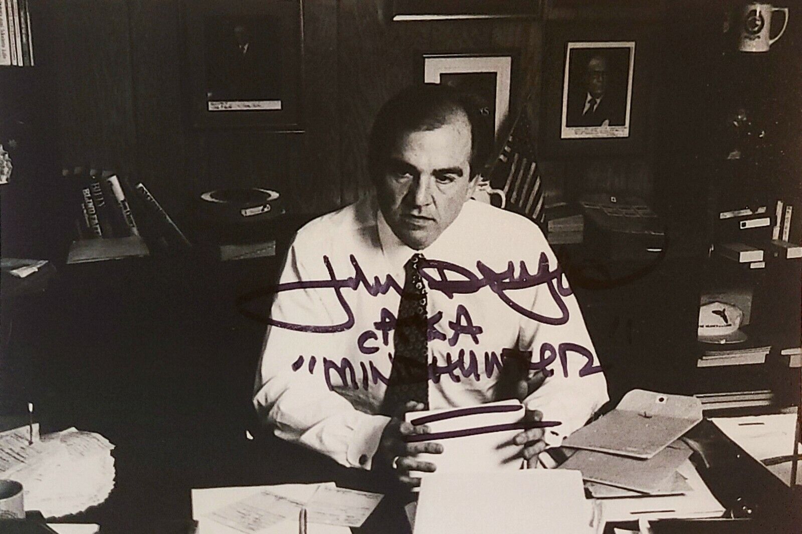 John Douglas Hand Signed Autograph Photo Poster painting FBI Profiler Real Life Mindhunter