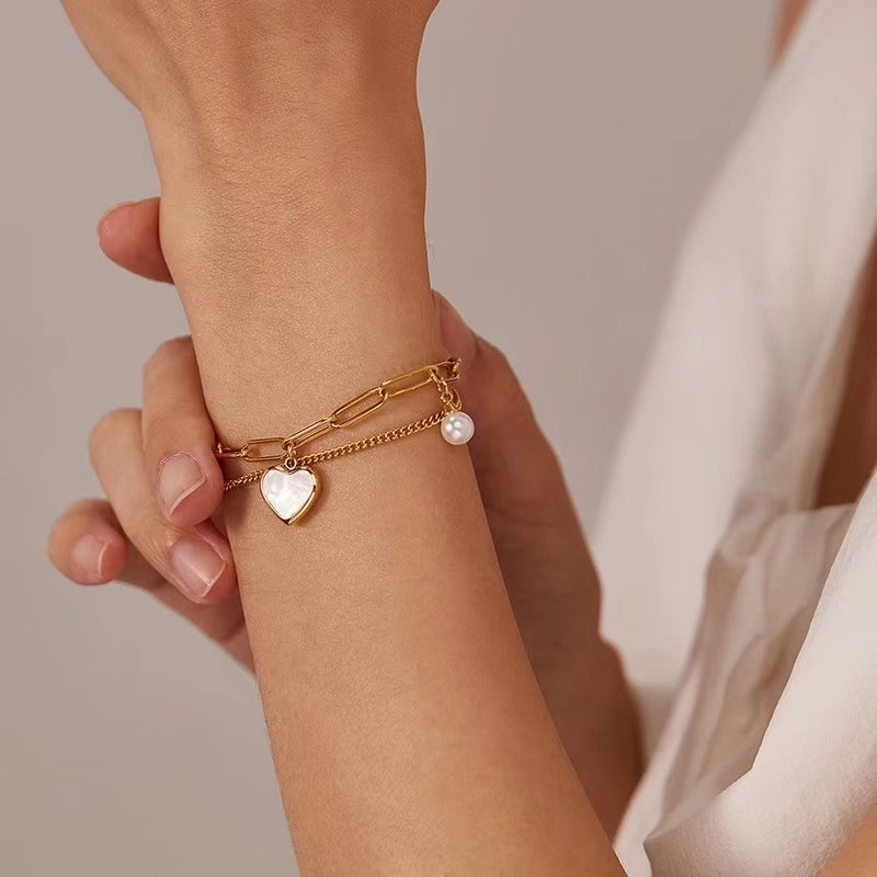 Casual Minimalist Heart Shape Titanium Steel 18K Gold Plated Artificial Pearls Shell Paperclip Chain Bracelets In Bulk