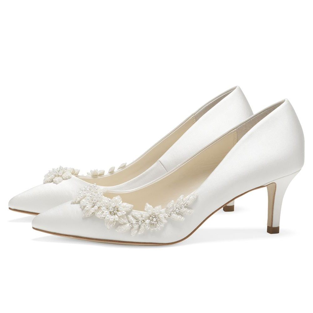 Ivory Silk Pointed Toe Kitten Heel Floral Beading Embellishment Pumps Nicepairs
