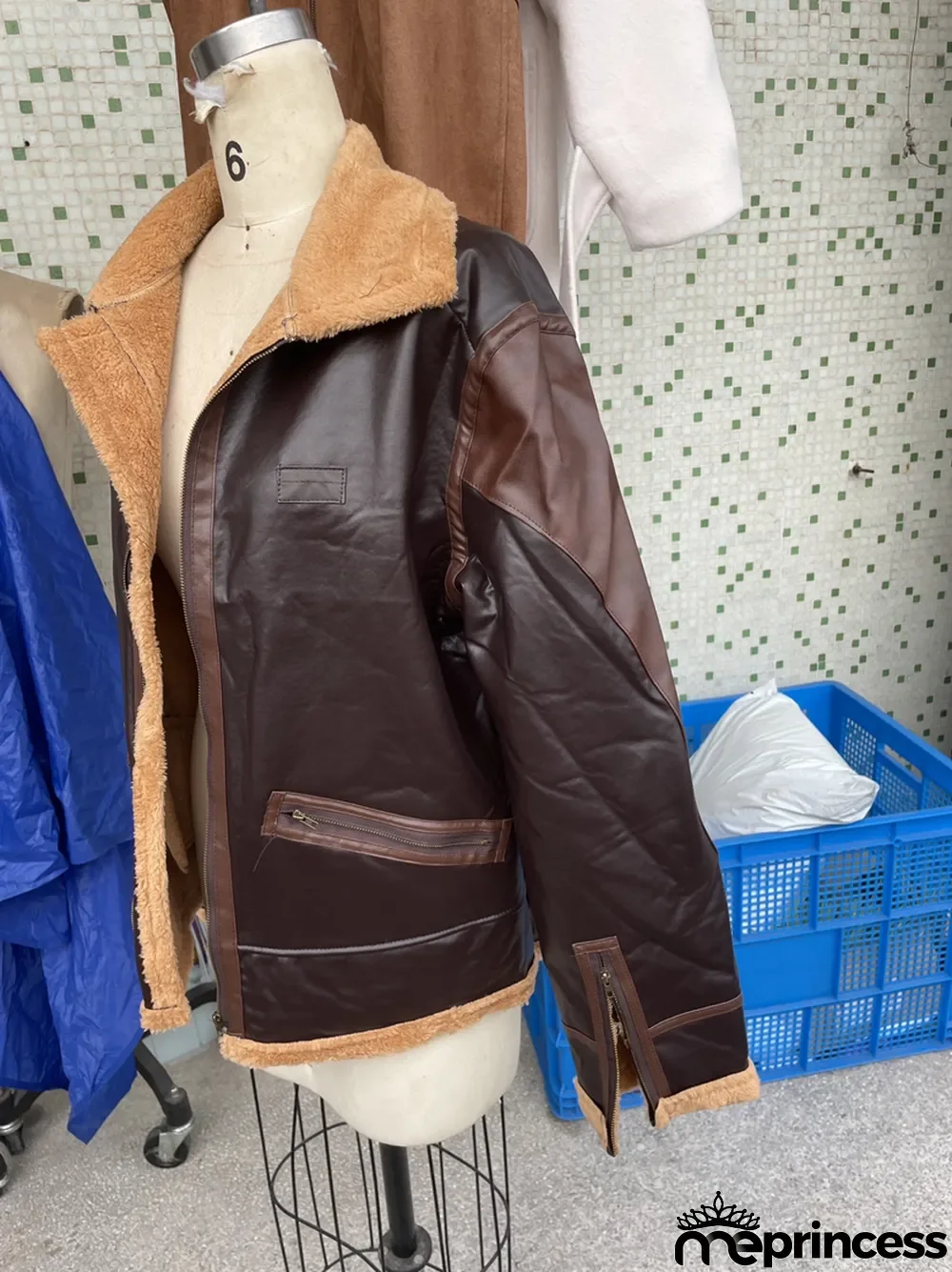 Fall/Winter Brown Turndown Collar Zippered Scoop Pockets Zippered Fit Youth Casual Jacket