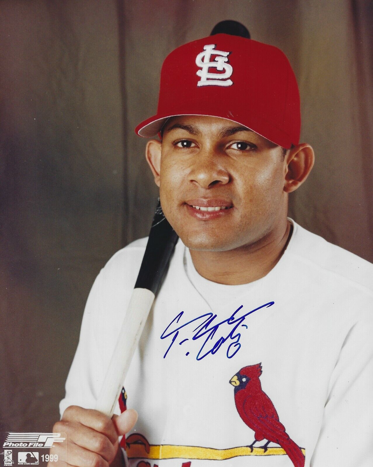 Signed 8x10 FERNANDO TATIS St. Louis Cardinals Autographed Photo Poster painting - COA