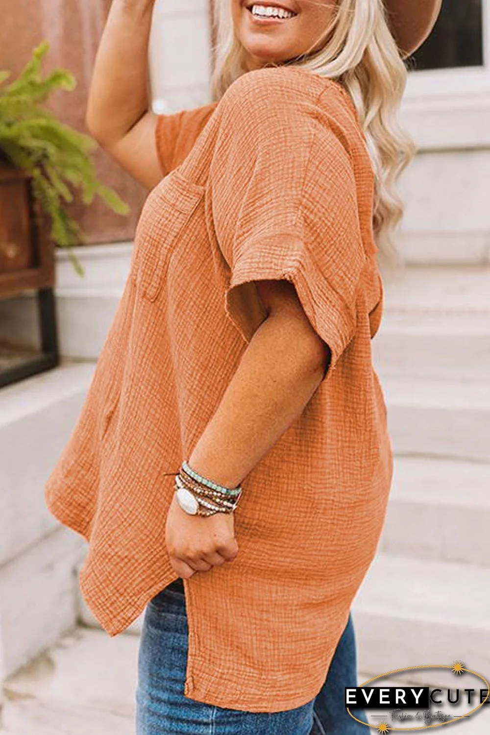 Red Textured Pocket Split V Neck Plus Size Top