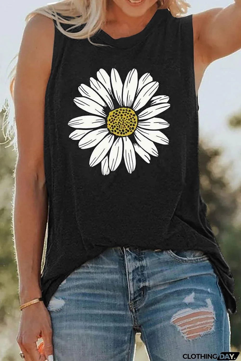 Daisy Graphic Tank