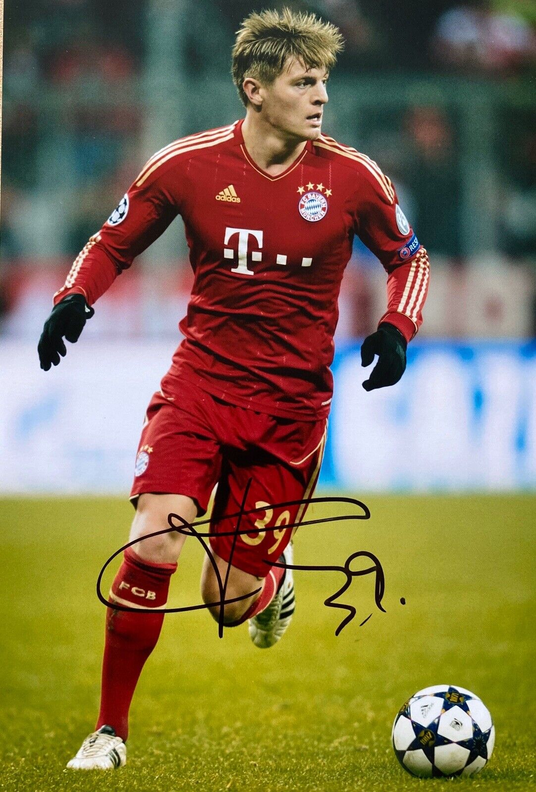 Toni Kroos Genuine Hand Signed 12x8 Bayern Munich Photo Poster painting, Real Madrid, Germany