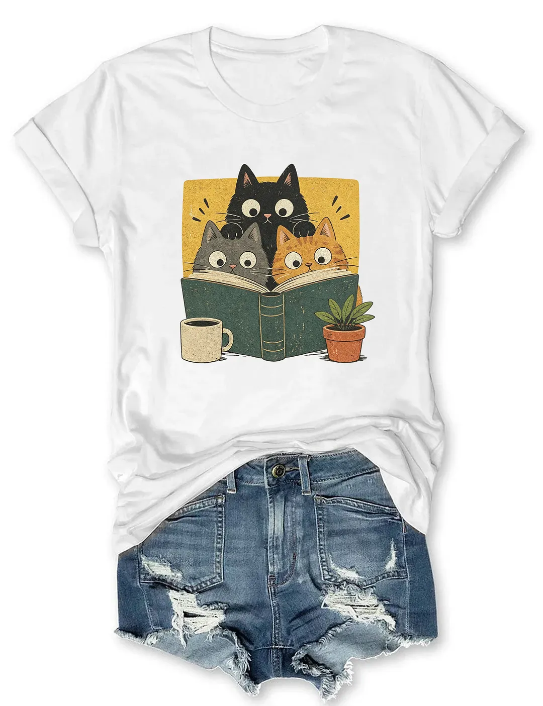 Retro Curious Reading Cats T-shirt